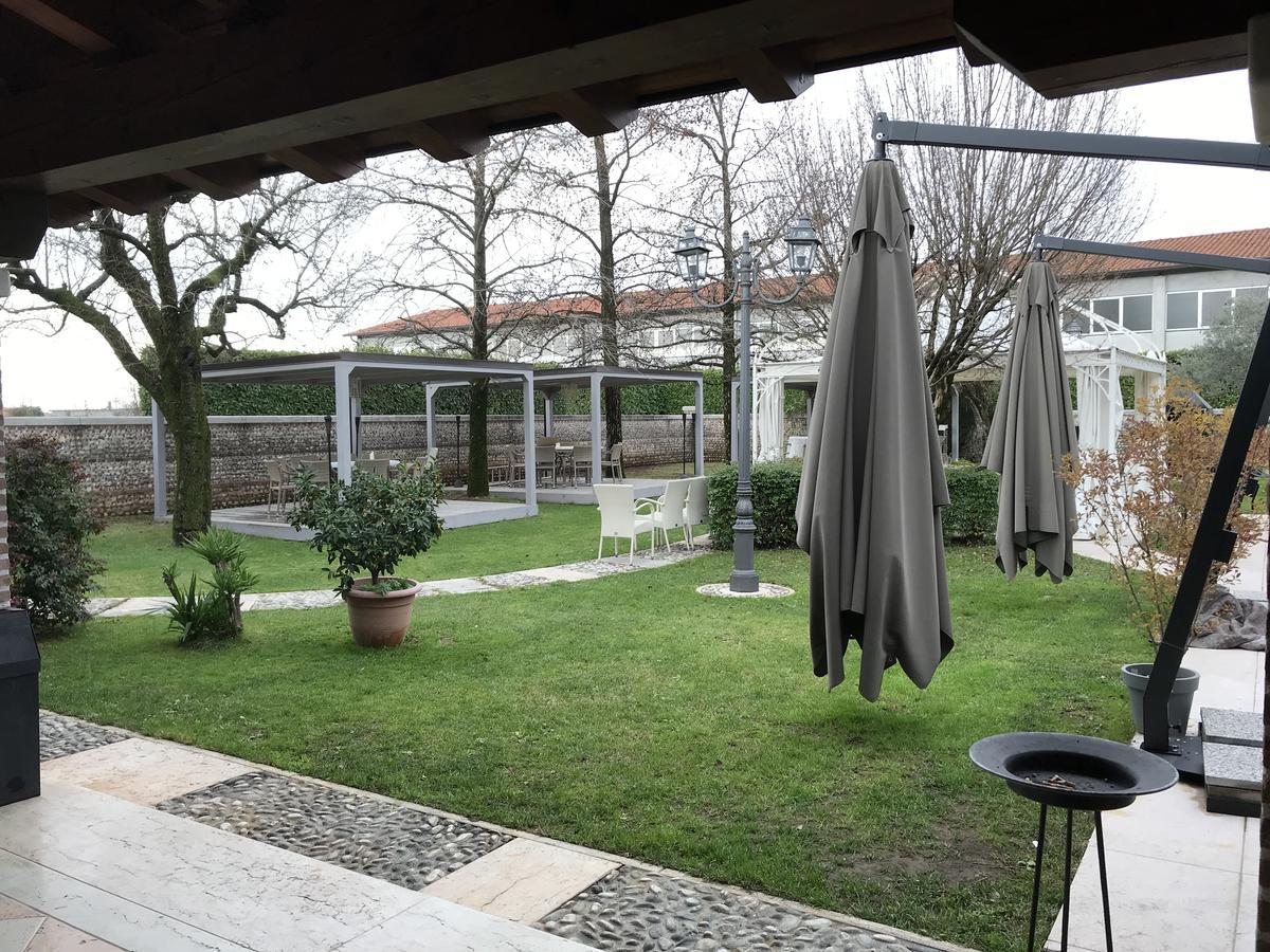 Locanda Casanova Bassano del Grappa Exterior photo